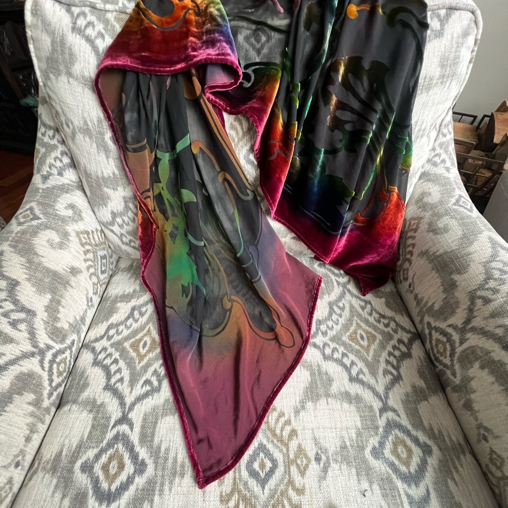 Vintage Chico’s Burned Velvet Scarf - Picture 2 of 4